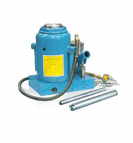 На сайте Трейдимпорт можно недорого купить Бутылочный пневмо-гидравлический домкрат 50 т SD2004. 